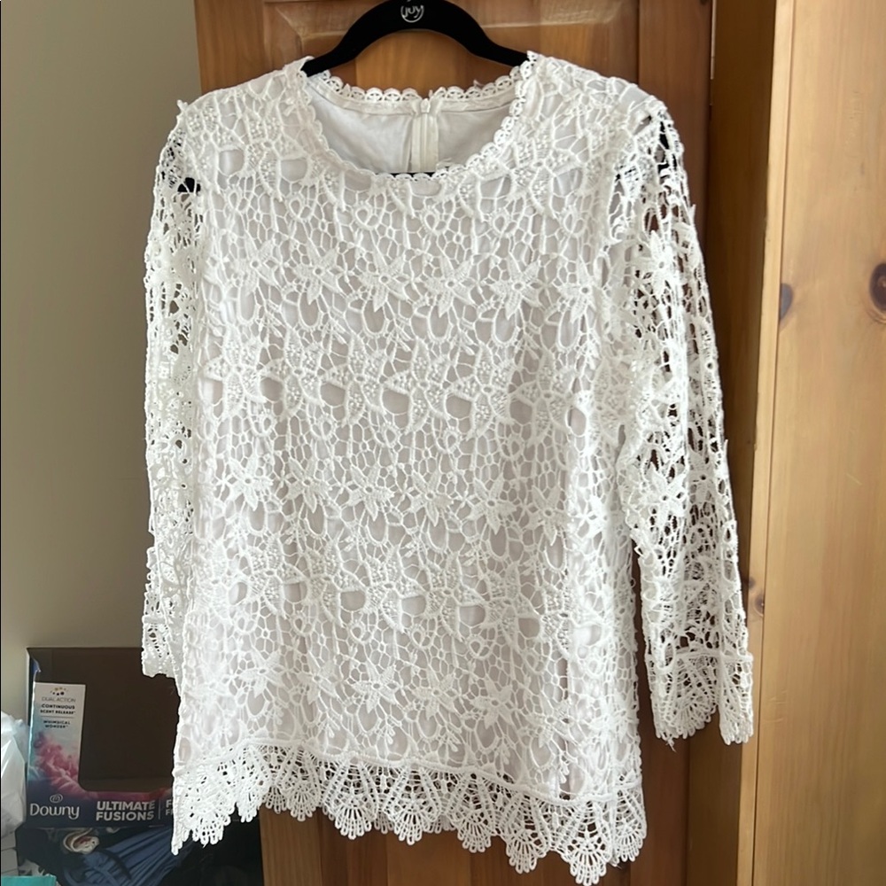 Elegant White Lace Top